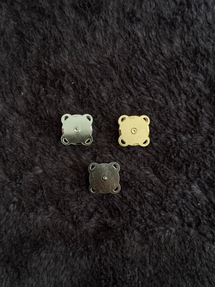 Dikmeli Çanta Mıknatıs 18mm